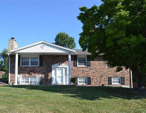 22 Settlers Trl, Hannibal, MO 63401 - See Est. Value, Schools & More