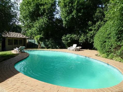 OUTLOOK LODGE LAKEFIELD (Benoni, Africa) - Guesthouse Reviews, Photos ...