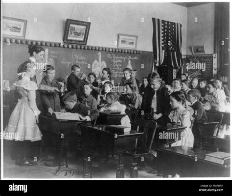 60s Bio Class 的图像结果