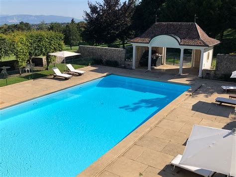 CHATEAU DE BONMONT (Cheserex) - Hotel Reviews, Photos, Rate Comparison ...