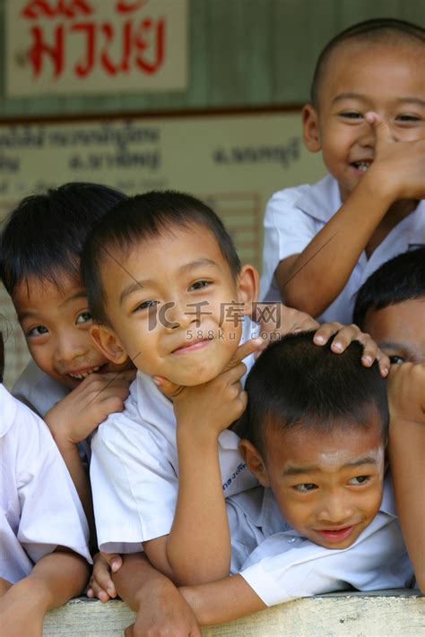 打算让孩子在泰国读小学，您是否已经了解了以下信息-泰游趣