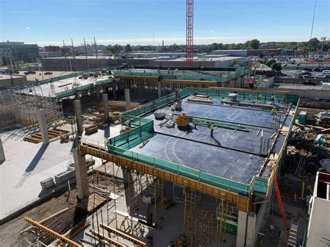Tarlton Corp construction concrete parking garage at Washington | EFCO Forms