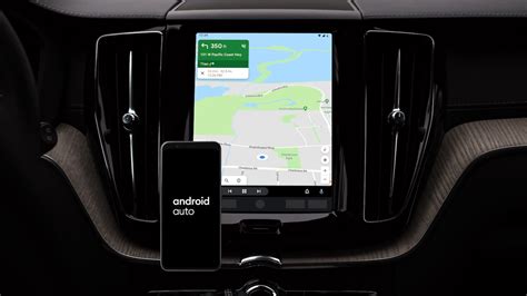Google aggiorna Android Automotive e lancia l'app Android Auto Receiver