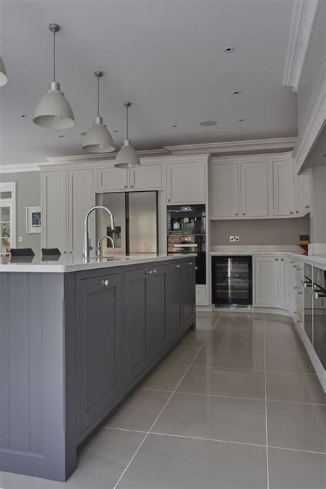 Stunning hand painted shaker kitchen, Silestone quartz work surface ...