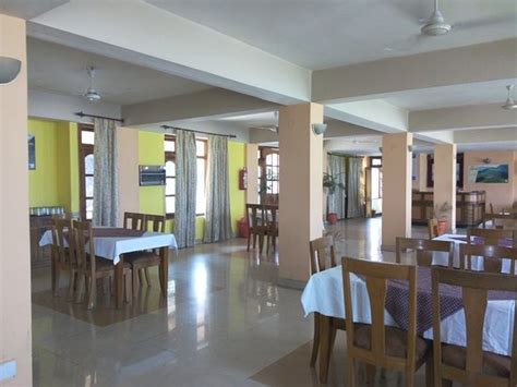 HOTEL LAKE VIEW (HPTDC) (Bilaspur, Himachal Pradesh) - Hotel Reviews ...