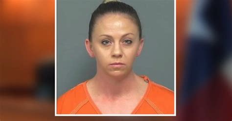 Time card, police training records ordered for Amber Guyger's court ...