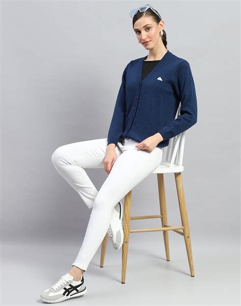 Buy Women Dark Blue Solid V Neck Full Sleeve Cardigan Online in India ...