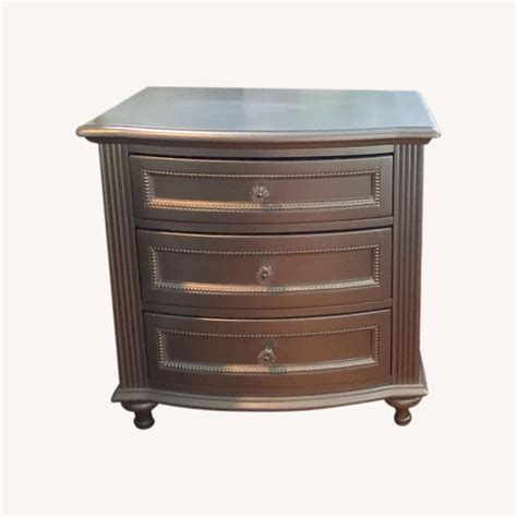 Bob's Discount Madelyn Silver End Tables - AptDeco