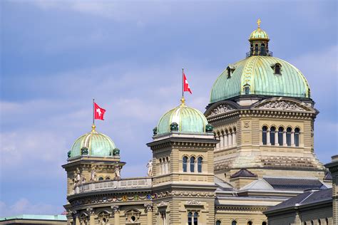 The Swiss government: politics in Switzerland | Expatica