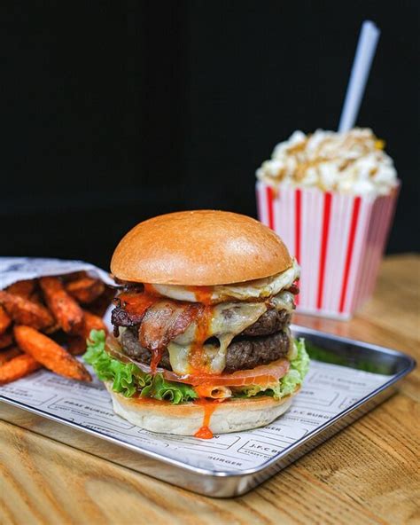 GORDON RAMSAY STREET BURGER - COVENT GARDEN, London - Covent Garden ...