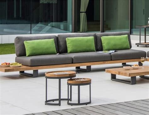 Platform Sofas Sectionals | Baci Living Room