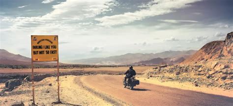 Best Travel Routes to reach Leh-Ladakh for a Road trip - Rentrip.in