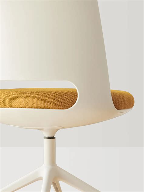 ORUS – Chaises de Inclass | Architonic