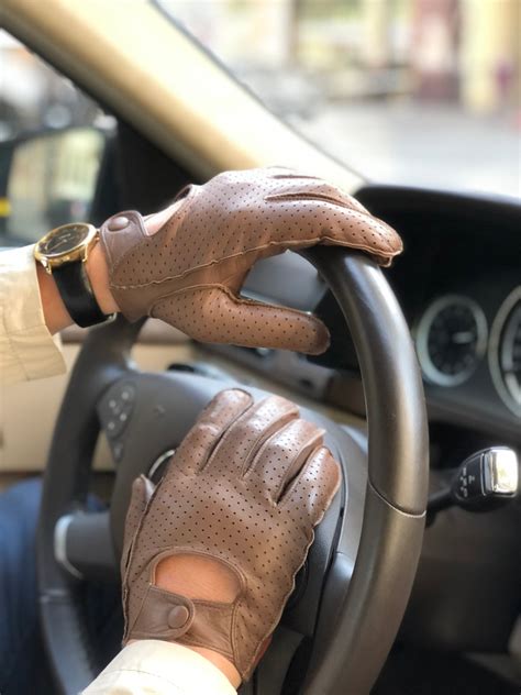 Men's Driving Gloves,stylish Leather Gloves,beige Leather,breathability Driving Gloves Men ...