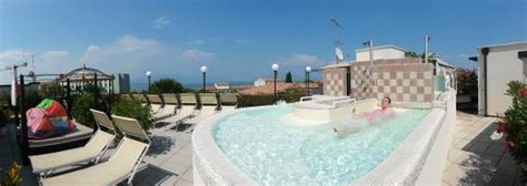 ENRICHETTA HOTEL (Desenzano Del Garda, Lake Garda, Italy) - Hotel ...