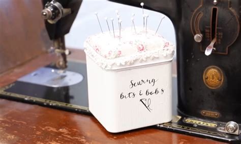 Thread Not Catching On Bobbin Hook 的图像结果