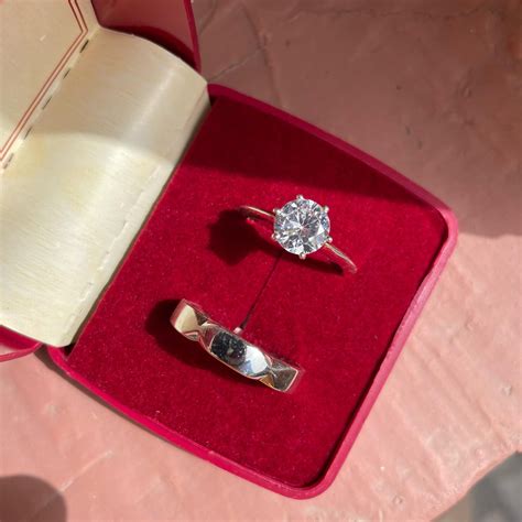 Celestial Bond – ENGRAVABLE Couple Ring Set – Moon Smith