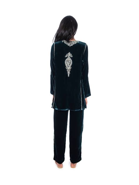 Dark Green Velvet Kurti & Pant Set – Monisha Jaising