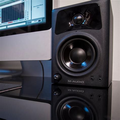 M-Audio 10-Watt Compact Studio Monitor Speakers with 3-inch Woofer (Set ...