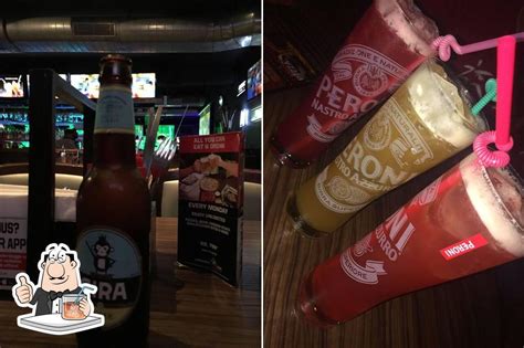 Underdoggs Sports Bar & Grill, New Delhi - Restaurant menu, prices and ...