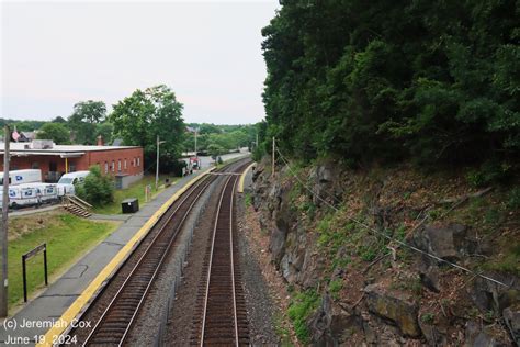 Wellesley Hills - MBTA Commuter Rail Framingham/Worcester Line - Photos ...