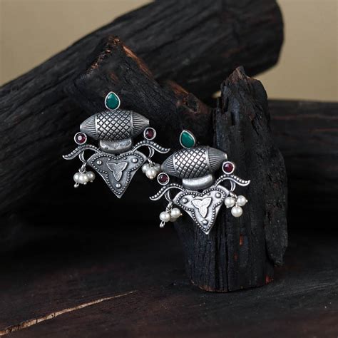 White German Silver-Plated Classic Earrings – iTokri आई.टोकरी