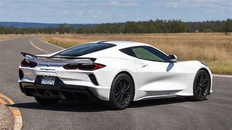 2026 Chevy Corvette E-Ray Exceeds 1.0 g on All-Season Tires in Our Test ...