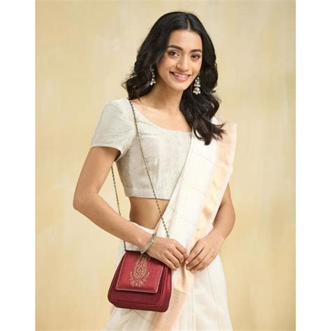 Buy Fabindia Women Red Silk Blend Clutch Online