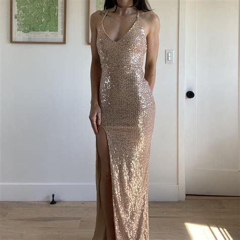 NWT formal floor length sequined dress. Perfect for... - Depop