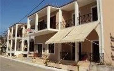 THODORA APARTMENTS (Sami, Ionian Islands) - Apartment Reviews & Photos ...