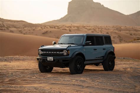 Rent Ford Bronco Blue in Dubai - SUV - Octane.Rent