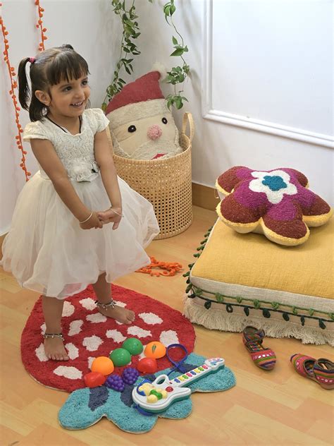 Ismail Braided Jute Kids Round Rug | Art Avenue