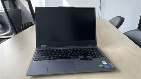 Lenovo LOQ 15IRX9 Review - size of lenovo loq 15irx9