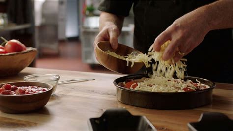 Deep Dish Pizza Cooking Class - Braintree, UNO Pizzeria & Grill ...