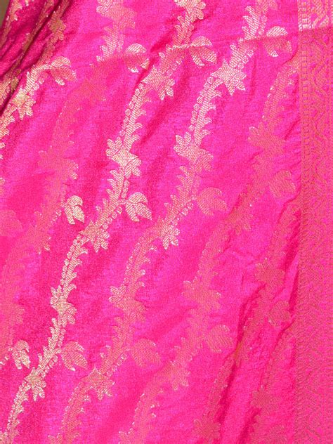 Dupatta - Magenta