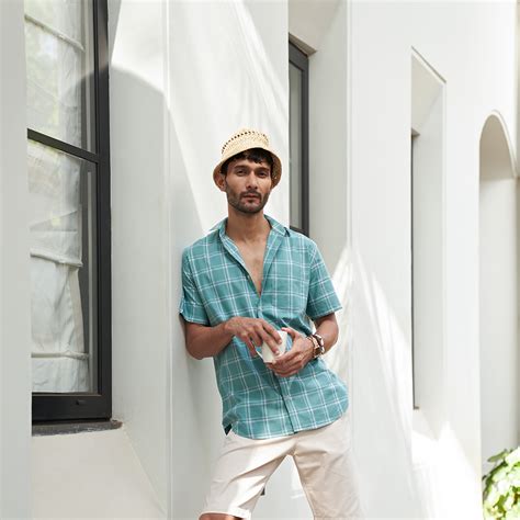 Color Changing T-Shirt Kids – CMGE Beach Club