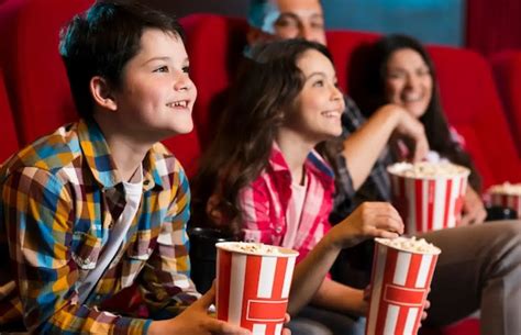 20+ Best Kids Movies To Watch For Family Time | Skillmatics