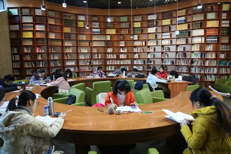 包头市图书馆有了24小时自助书屋 - -内蒙古新闻网