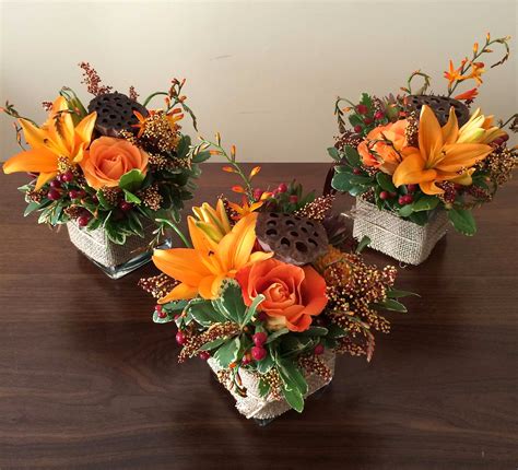 10+ Flowers For Thanksgiving Table