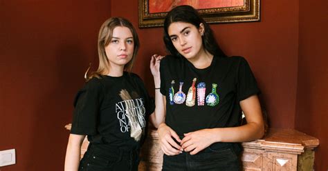 Different Body Shapes Guide: How to Dress For Your Body Type – Lovegen