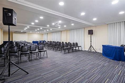 ROCKEFELLER BY SLAVIERO HOTEIS (Curitiba) - Hotel Reviews, Photos, Rate ...