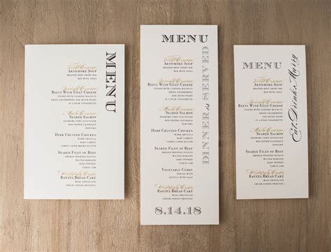 Wedding menu paper size | Beachweddingtips.com