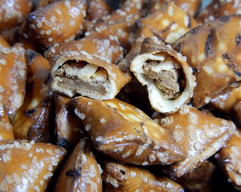 peanut butter filled pretzels recipe