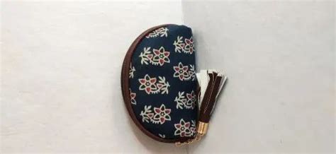 Needle Art Boutique - Manufacturer of Sling Bag & Sling Bags from Dombivli