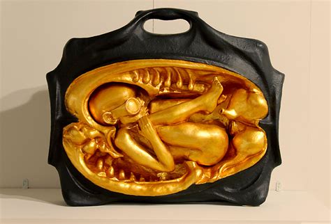 Alien Artist 的图像结果