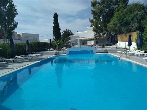 NOTOS HOTEL (Gennadi, Rhodes, Greece) - Guesthouse Reviews & Photos ...