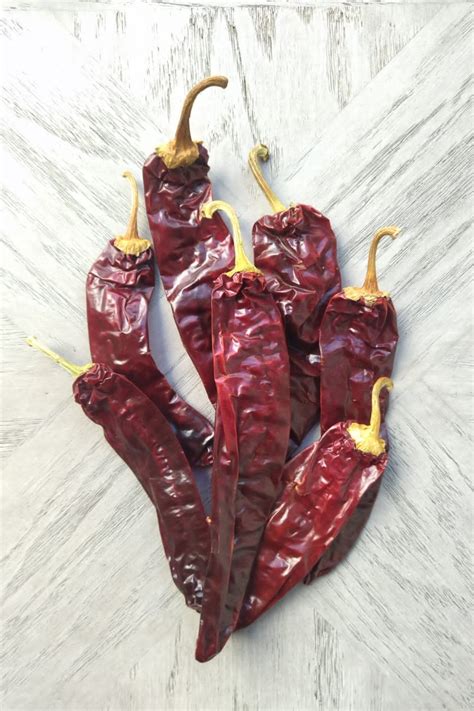 Guajillo Peppers: Everything You Need to Know | The Novice Chef