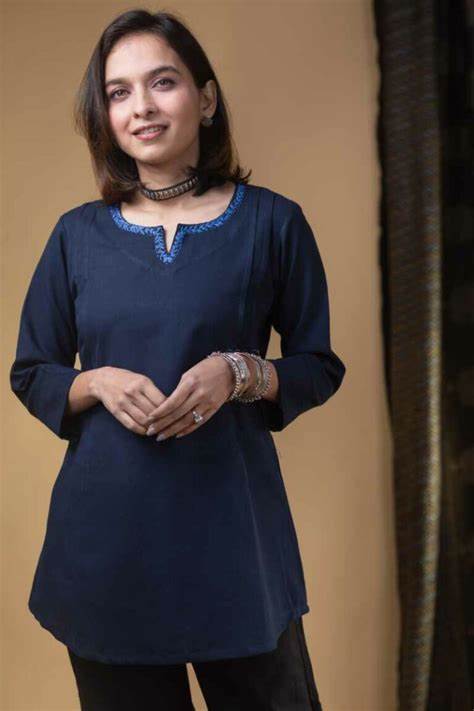 Minimalist Kurti
