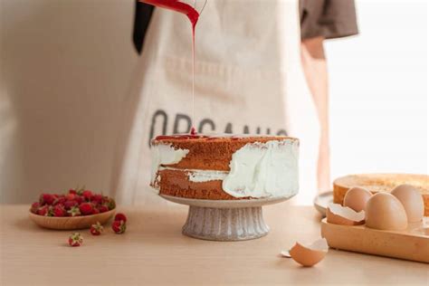 Image result for Using Simple Syrup On Cakes