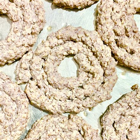 Nalla Biyyam Chuppulu-Black Rice Flour Sesame Spirals – Vintage Farmers